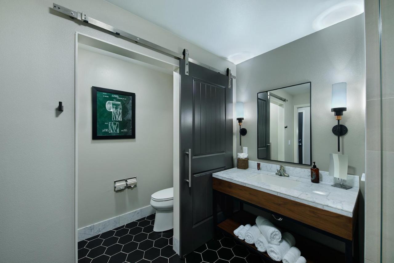 Oxford Suites Пасо Роблс Экстерьер фото
