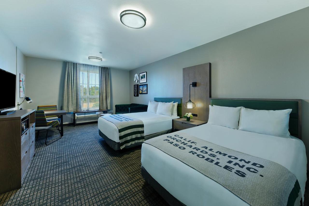 Oxford Suites Пасо Роблс Экстерьер фото